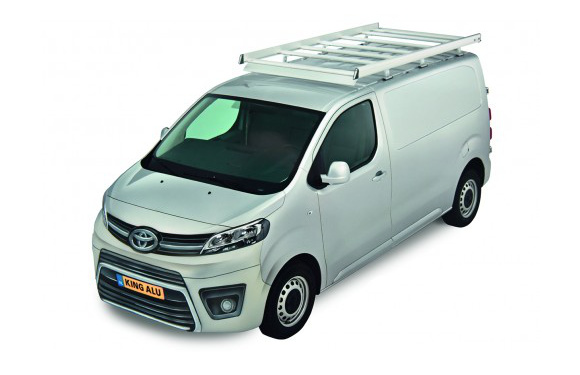 Dachgepäckträger aus Aluminium auf einem Toyota Proace