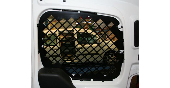 Fensterschutzgitter für Citroen Berlingo an einer Hecktür