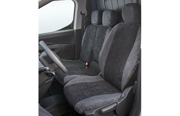 Sitzbezüge aus Stoff in einem Peugeot Partner