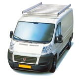 Dachgepäckträger aus Aluminium auf einem Fiat Ducato L1H1