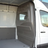 Trennwand in einem Volkswagen Crafter