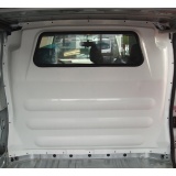 Trennwand mit Fenster für Nissan Primastar, Bj. 2003-2015, für Normal- und Hochdach, aus Polyester stoffbezogen